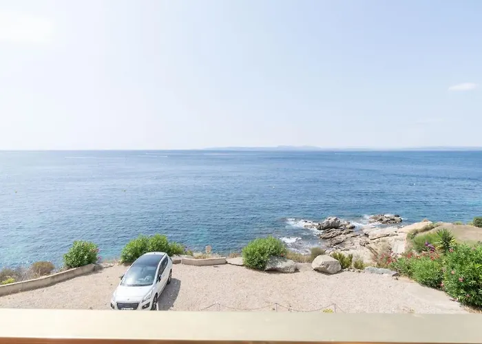 Sea Blue Apartment